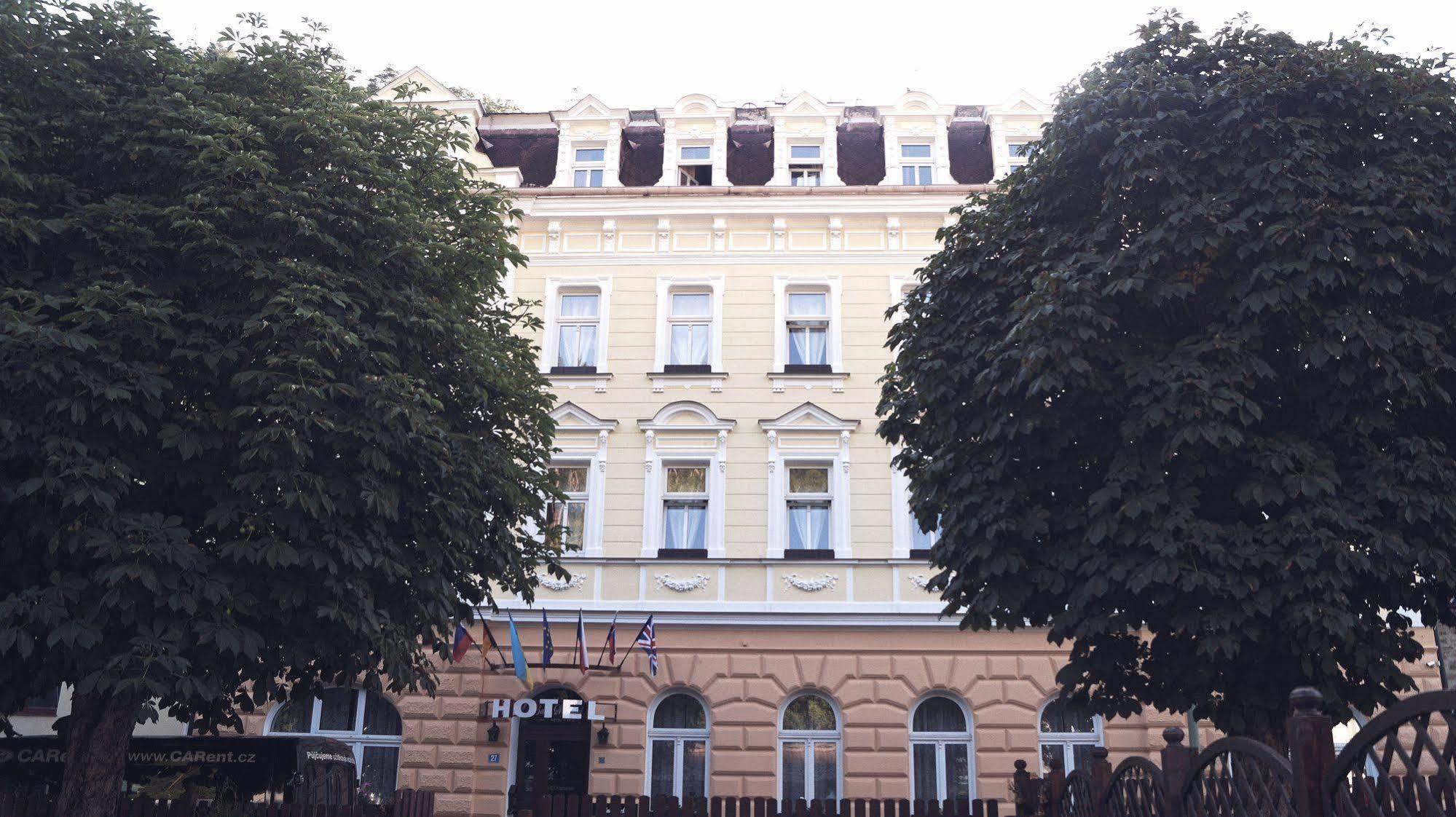 Hotel St.Michael Karlovy Vary Exterior foto